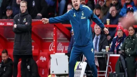 李華揚百場致謝：暖意如雲充滿空間，衷情感恩不已！